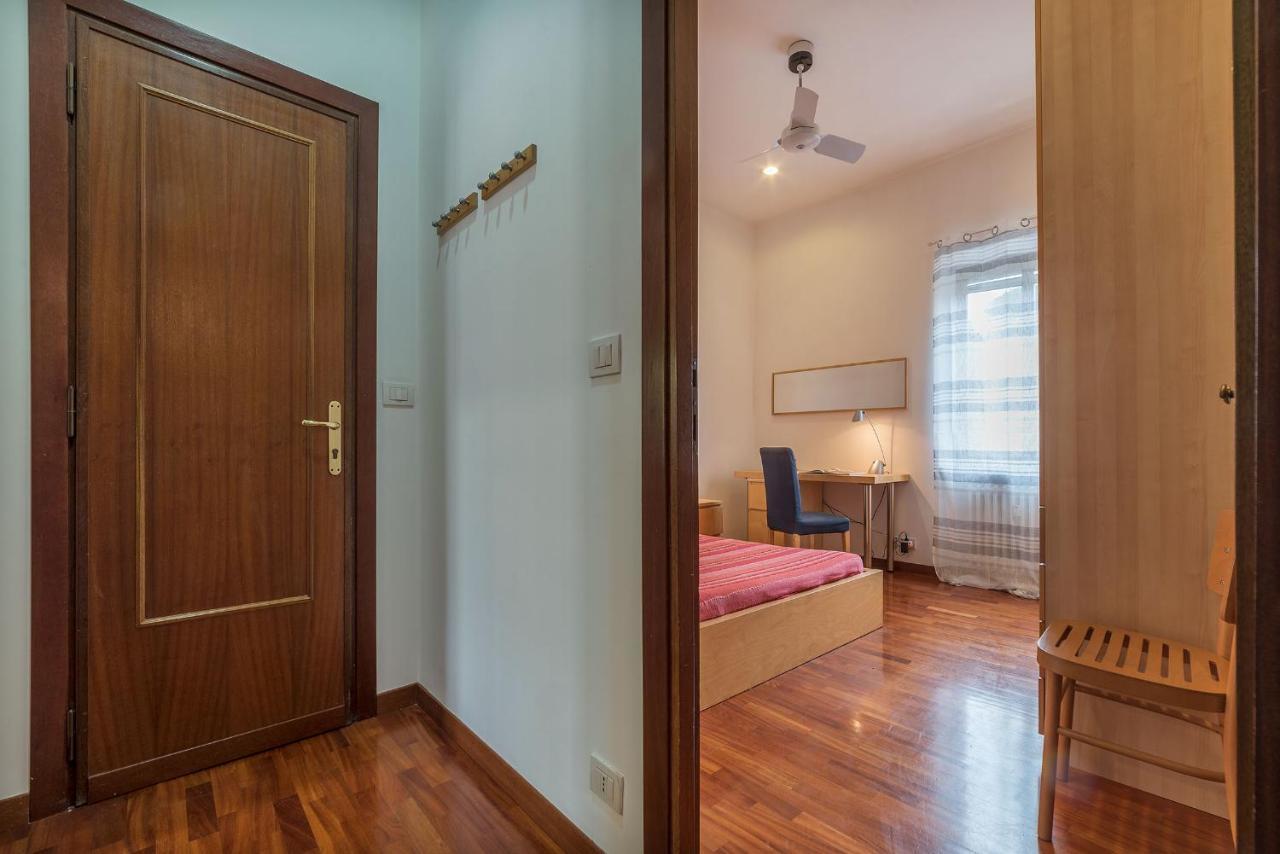 Roman Experience Testaccio Flat Екстер'єр фото